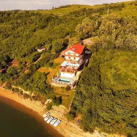 Pensiunea Belvedere Чинчиш Экстерьер фото