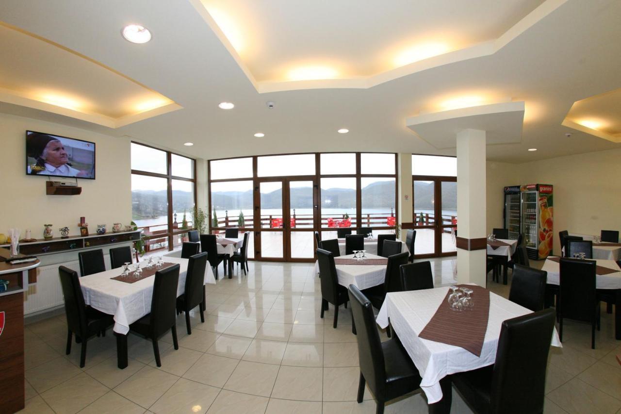 Pensiunea Belvedere Чинчиш Экстерьер фото